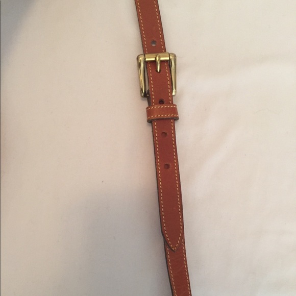 Vintage Dooney and Bourke weather crossbody bag - Picture 4 of 8